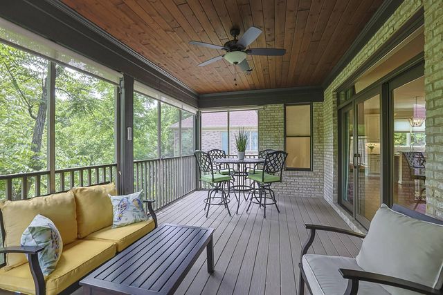 1011 Squire Valley Drive, Villa Hills, KY 41017