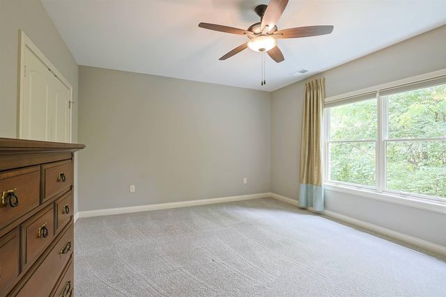 1011 Squire Valley Drive, Villa Hills, KY 41017