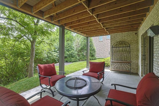 1011 Squire Valley Drive, Villa Hills, KY 41017
