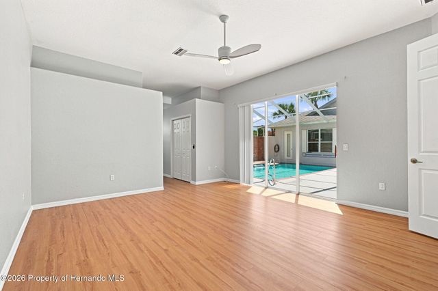 5333 Leather Saddle Lane, Spring Hill, FL 34609