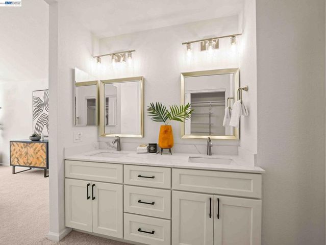 34219 Kenwood Dr, Fremont, CA 94555