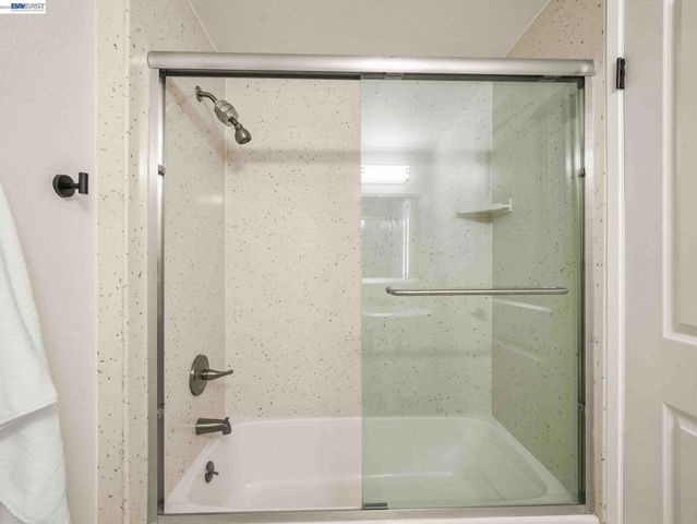 34219 Kenwood Dr, Fremont, CA 94555