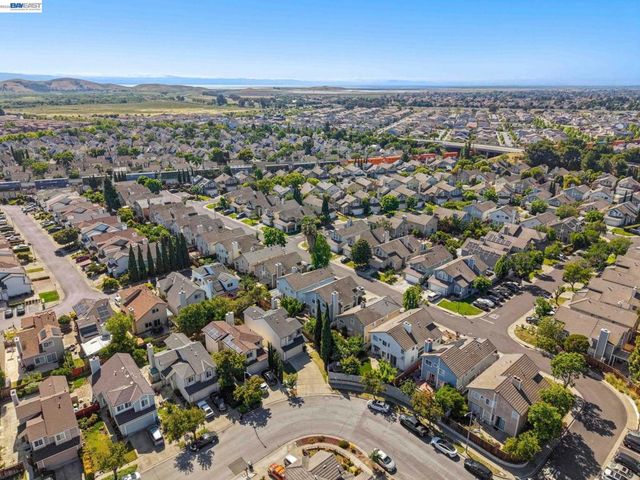 34219 Kenwood Dr, Fremont, CA 94555