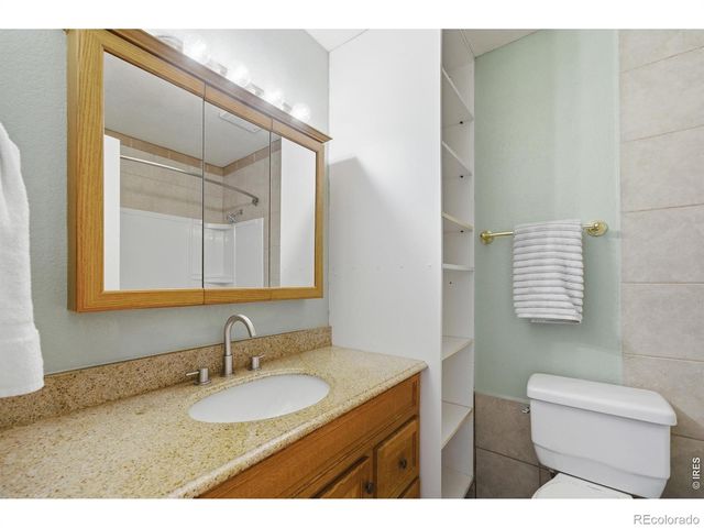 727 41st Ave Ct, Greeley, CO 80634