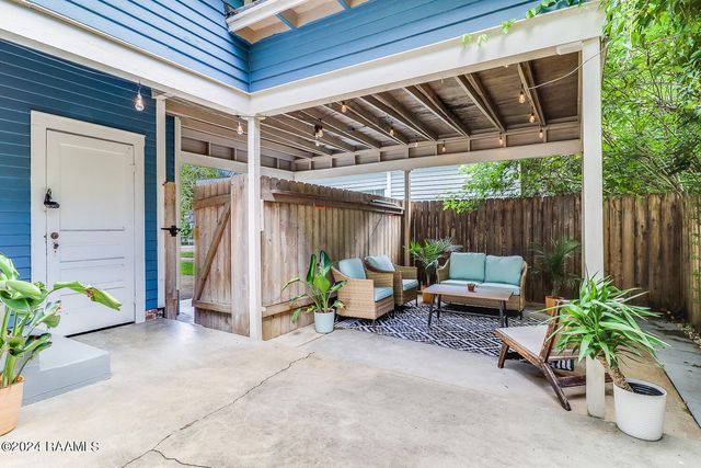 1011 W Congress Street, Lafayette, LA 70501