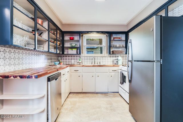 1011 W Congress Street, Lafayette, LA 70501