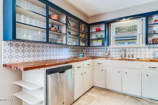 1011 W Congress Street, Lafayette, LA 70501