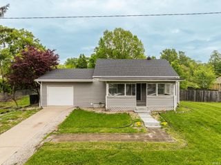 2208 N Blaine Street, Muncie, IN 47303