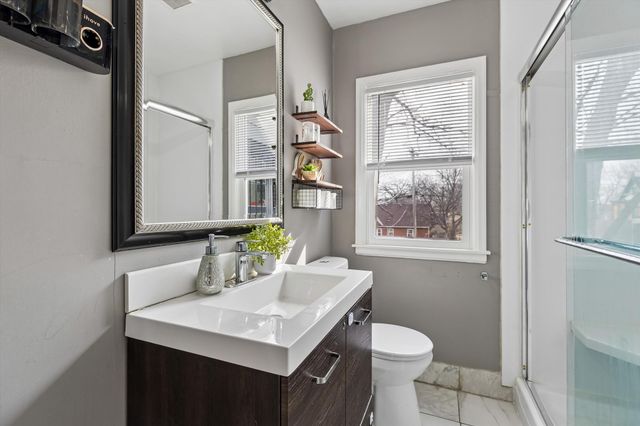 2706 Aldrich Avenue N, Minneapolis, MN 55411