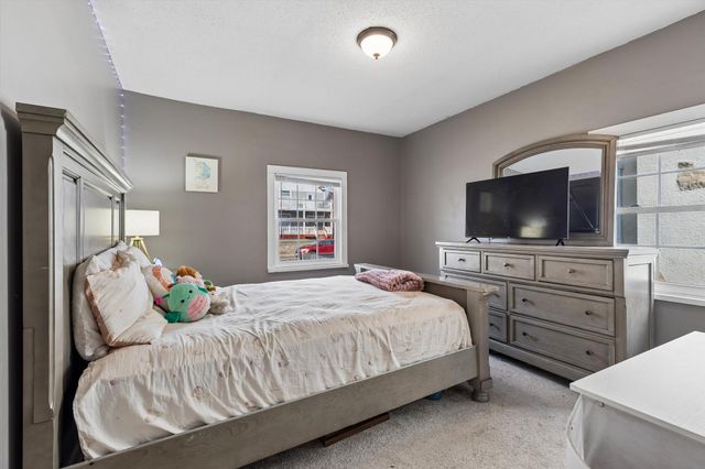 2706 Aldrich Avenue N, Minneapolis, MN 55411