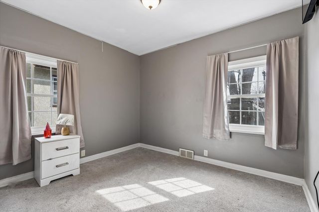 2706 Aldrich Avenue N, Minneapolis, MN 55411