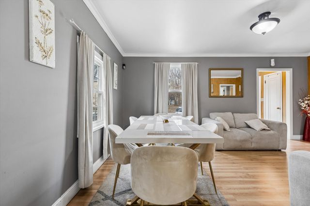 2706 Aldrich Avenue N, Minneapolis, MN 55411