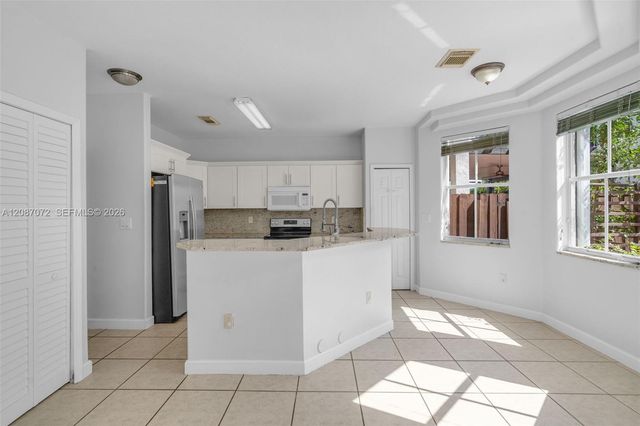 4873 NW 107th Path, Doral, FL 33178