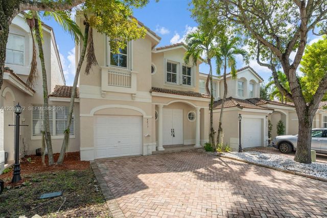 4873 NW 107th Path, Doral, FL 33178