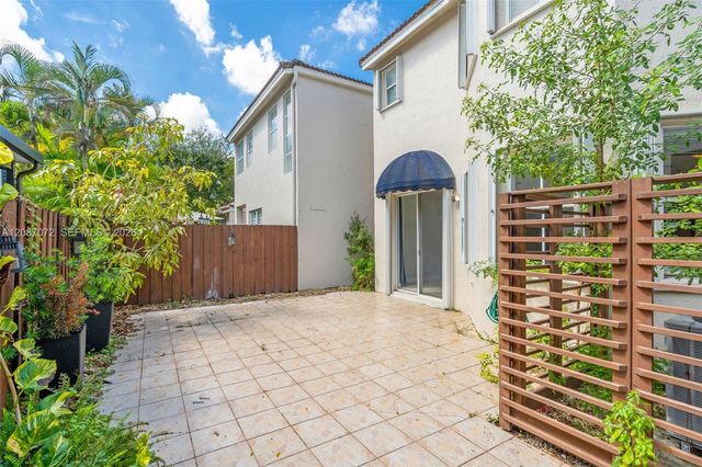 4873 NW 107th Path, Doral, FL 33178