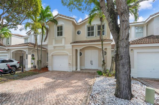 4873 NW 107th Path, Doral, FL 33178