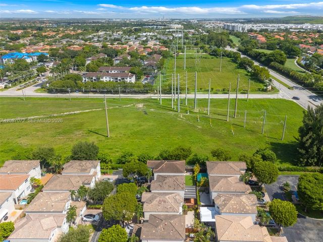 4873 NW 107th Path, Doral, FL 33178
