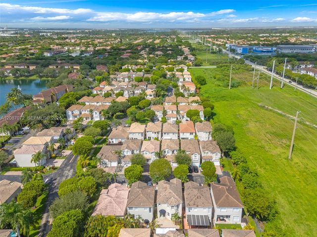 4873 NW 107th Path, Doral, FL 33178