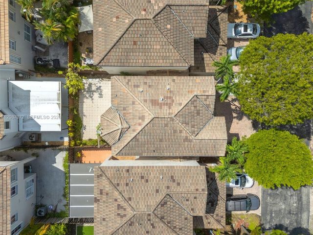 4873 NW 107th Path, Doral, FL 33178