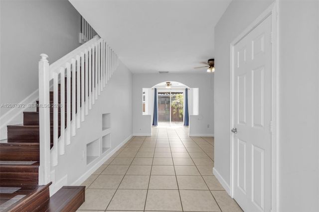 4873 NW 107th Path, Doral, FL 33178
