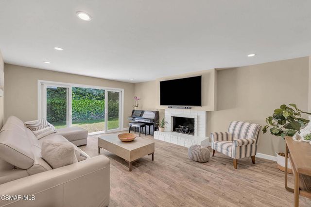 62 Lucero Street, Thousand Oaks, CA 91360