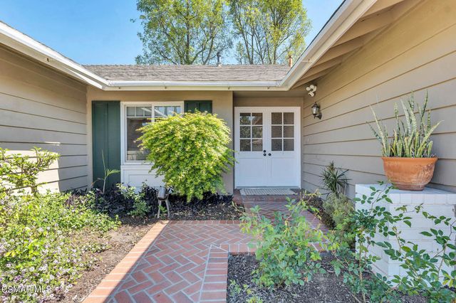 62 Lucero Street, Thousand Oaks, CA 91360