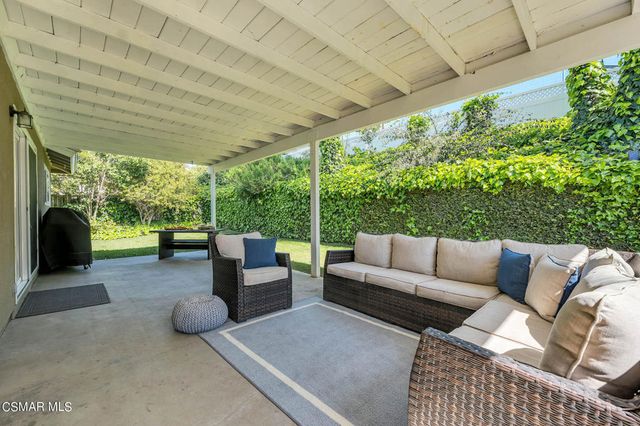62 Lucero Street, Thousand Oaks, CA 91360