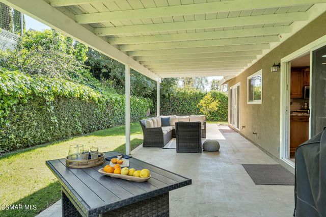 62 Lucero Street, Thousand Oaks, CA 91360