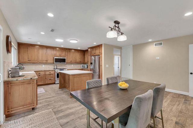 62 Lucero Street, Thousand Oaks, CA 91360