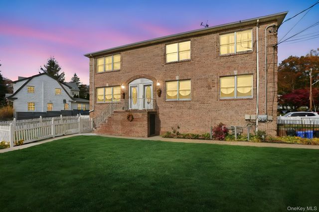 46 Bryn Mawr Place, Yonkers, NY 10701