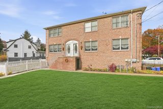 46 Bryn Mawr Place, Yonkers, NY 10701