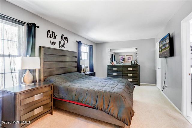 111 Joan Court, Jackson, NJ 08527