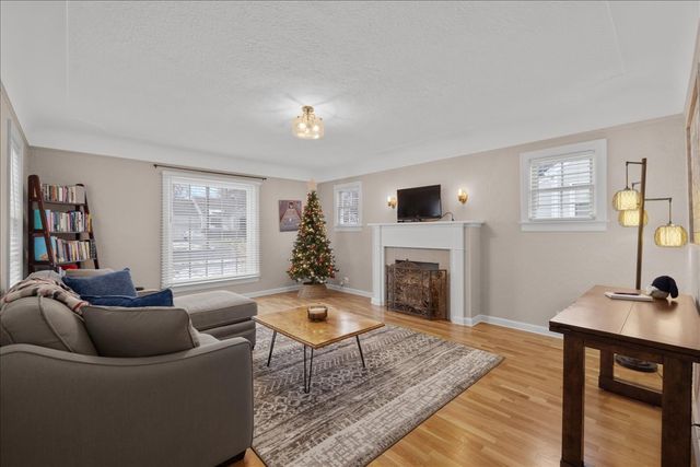 2207 Pine Street, Billings, MT 59101