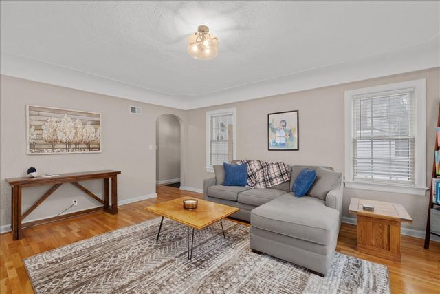 2207 Pine Street, Billings, MT 59101