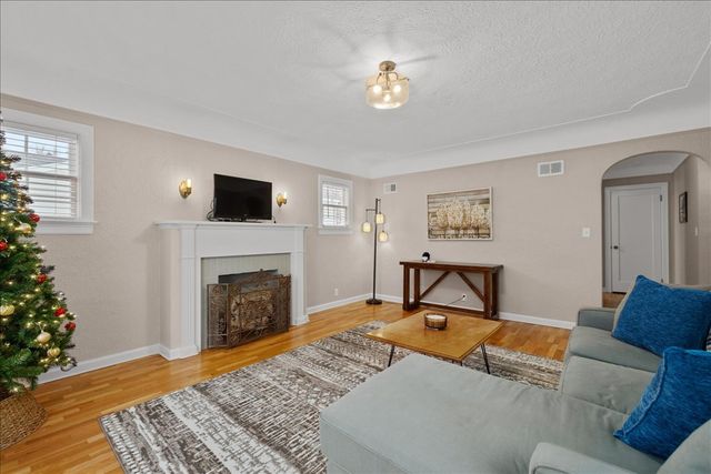 2207 Pine Street, Billings, MT 59101