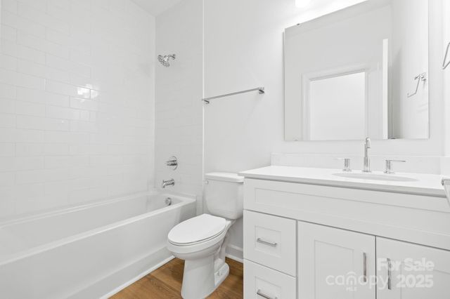 3924 Hager Drive, Charlotte, NC 28208