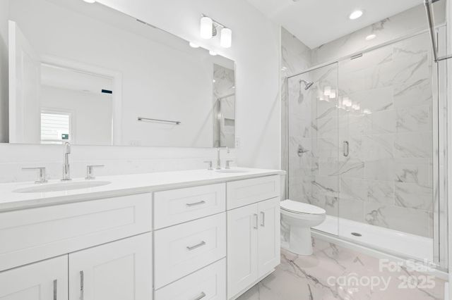 3924 Hager Drive, Charlotte, NC 28208