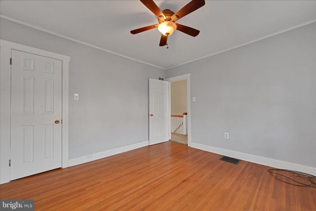 382 SUNSET RD, Reading, PA 19611