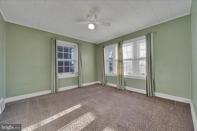 382 SUNSET RD, Reading, PA 19611