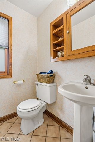 4839 Manchester Avenue SW, Navarre, OH 44662
