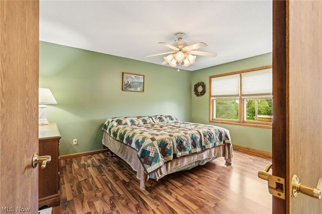 4839 Manchester Avenue SW, Navarre, OH 44662