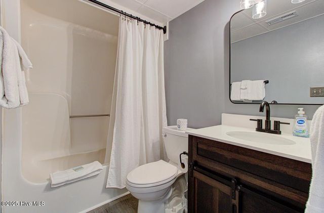 1615 Lake Park Boulevard S 510, Carolina Beach, NC 28428