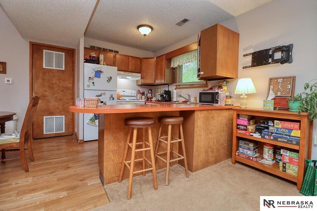 3440 S 39th Street, Lincoln, NE 68506