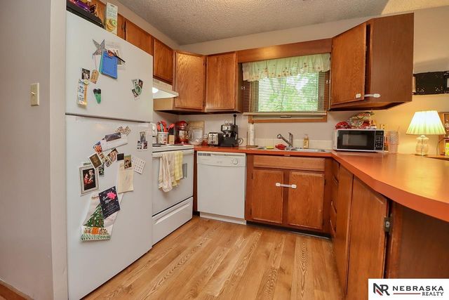 3440 S 39th Street, Lincoln, NE 68506