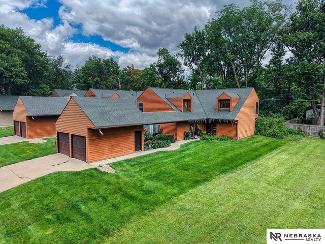 3440 S 39th Street, Lincoln, NE 68506
