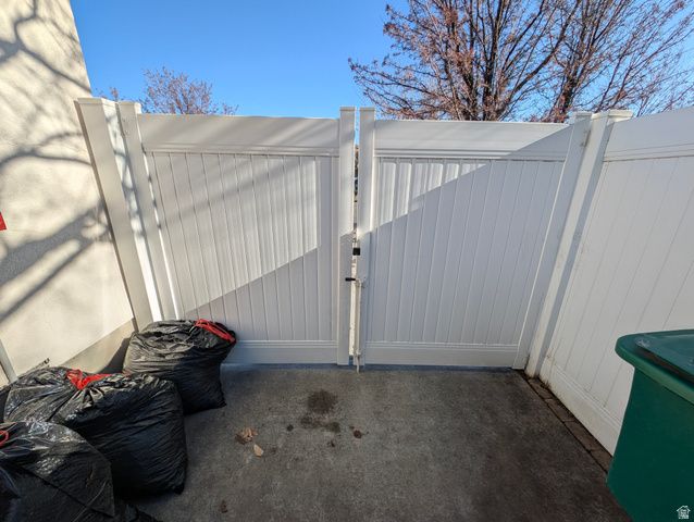 14138 S CROWN ROSE DR, Herriman, UT 84096