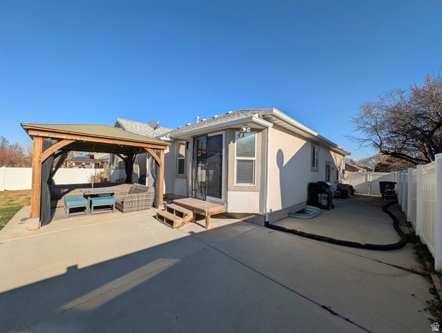 14138 S CROWN ROSE DR, Herriman, UT 84096