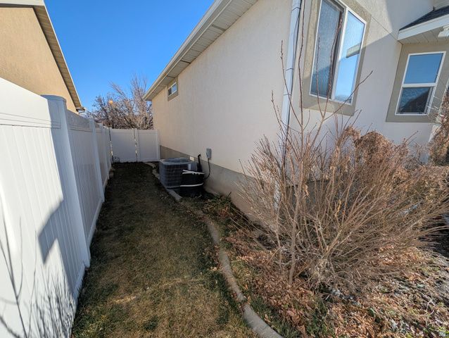 14138 S CROWN ROSE DR, Herriman, UT 84096