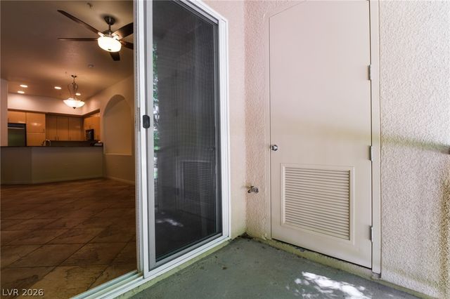 50 East Serene Avenue 105, Las Vegas, NV 89123