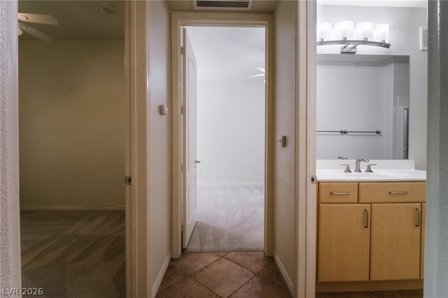 50 East Serene Avenue 105, Las Vegas, NV 89123